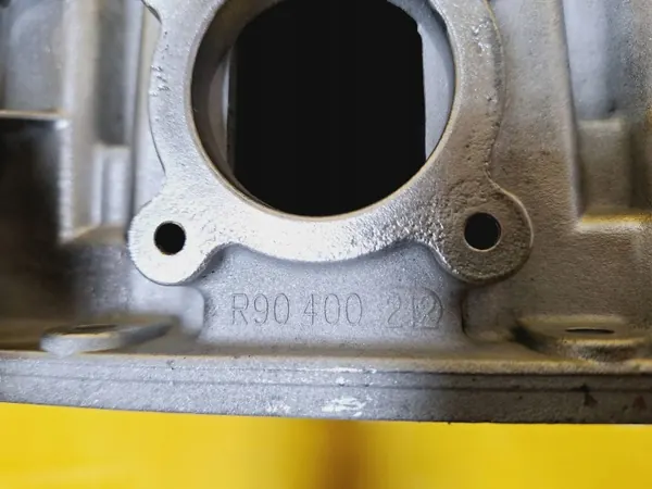 Cárter de aceite OEM R90400212 para Opel Zafira B 1.6 16V image 6