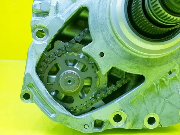 Oljepump kopplingskorg OEM 1087110041 Audi Q7 A6 image 3