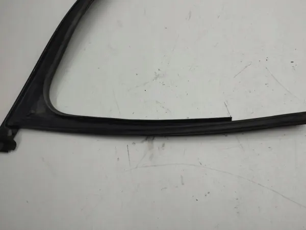 Joint de vitre avant OEM AMD115327 pour Mini Cooper image 9