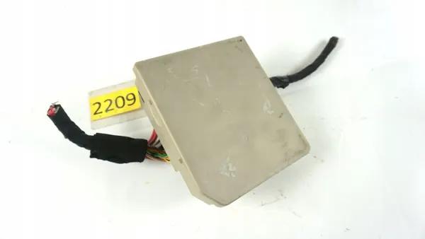 Caja de fusibles OEM 902446A para Renault Clio 3 image 3
