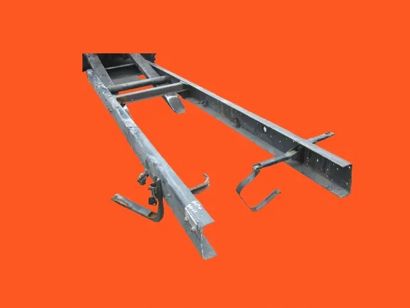 IVECO DAILY VI 2019 PIÈCE ARRIÈRE CADRE 70C image 1