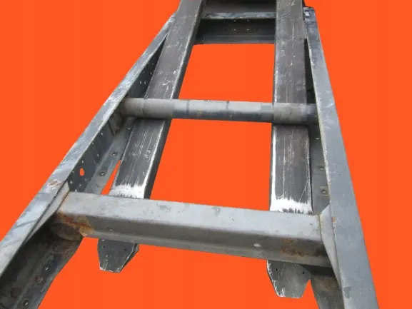 IVECO DAILY VI 2019 PIÈCE ARRIÈRE CADRE 70C image 6