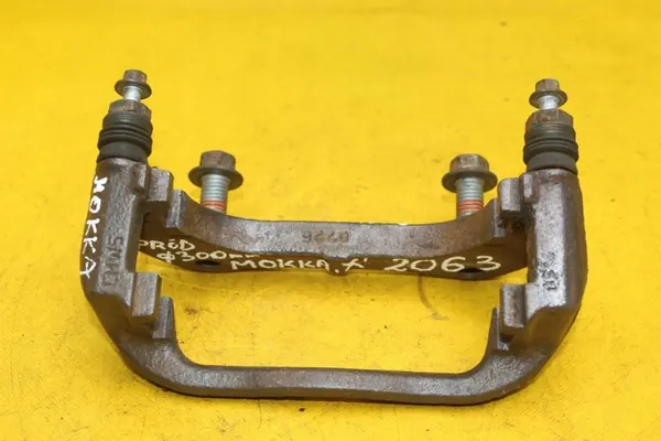 Etuoikea jousituskiinnike OEM 2063 JARZMO OPEL image 2