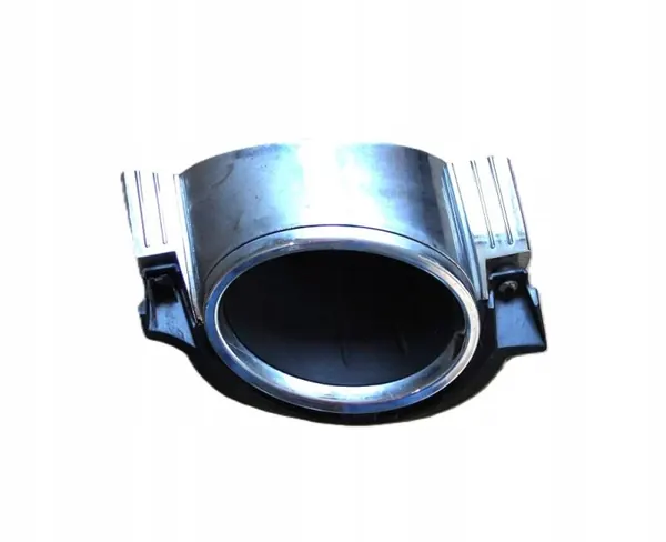 Höger stötfångarplug OEM 86866-F1500 Kia Sportage IV image 2