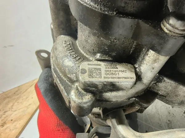 Turbo VW Golf VII Skoda Seat Audi 1.2 TSI CJZ 04E145704T image 4