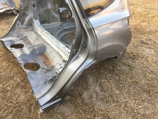 QASHQAI J10 Lift Garde-Boue Arrière Droit/Gauche OEM image 6
