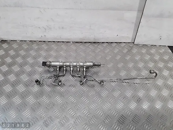 Rampe d'injection Toyota OEM AM-521982 pour Corolla Verso image 4