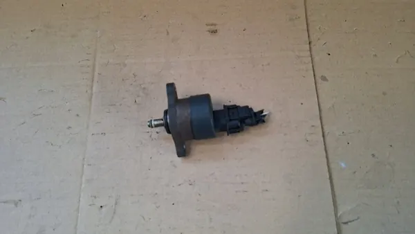 Capteur de pression carburant OEM XER1907 Kia/Hyundai image 2