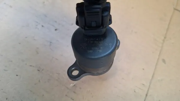 Capteur de pression carburant OEM XER1907 Kia/Hyundai image 3