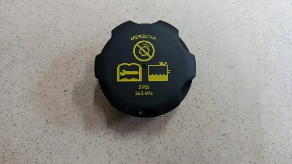 Behållarlock OEM 68290247AA Jeep Wrangler JL image 2
