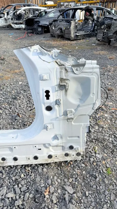 BMW G26 GC Kwartpaneel Pijler A B Rechts OEM 01 ZAWIASY image 3