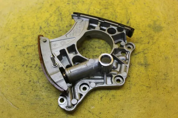 Audi OE 079109217R Steuerkettenspanner image 2
