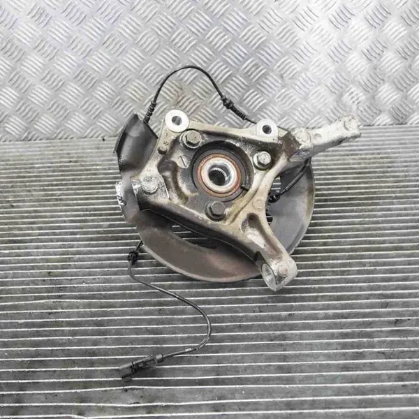 Opel Astra K 2016 Mozzo ruota anteriore sinistro image 3