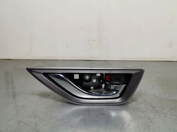 Poignée intérieure Subaru Forester OEM FBZ14780 image 2