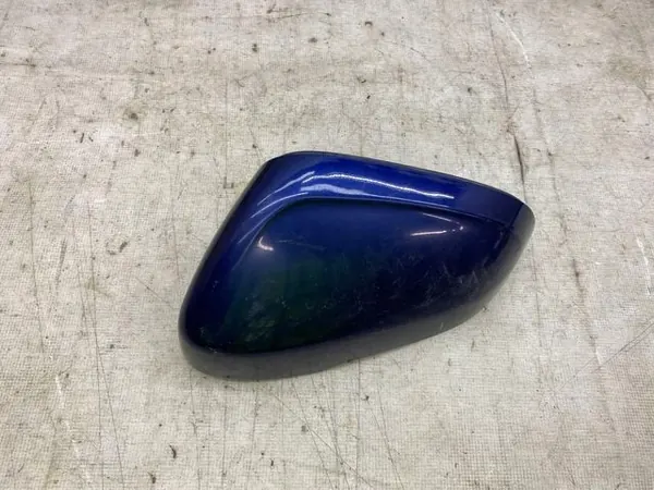 Volvo V60 S60 10-18 Vasen Peilipeite OEM 3304549 image 3