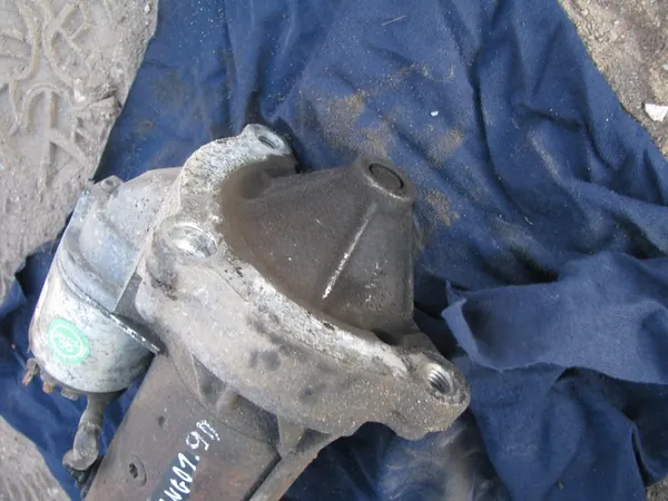 Démarreur Citroen Berlingo I 1.9 D M001T80481 image 2