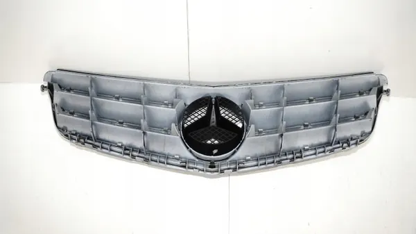 Mercedes W204 bumperrooster OEM 375484896 (2007-2011) image 7