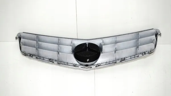 Mercedes W204 bumperrooster OEM 375484896 (2007-2011) image 9