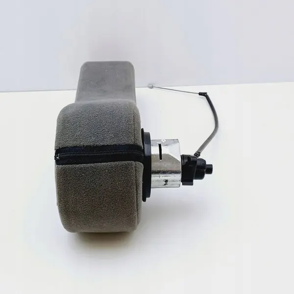 Apoio de braço esquerdo dianteiro OEM DRC92586 Ford Focus image 9