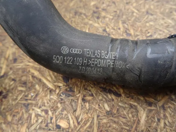 A3 8V GOLF VII 1.4 TFSI Vesijohdot Setti 5Q0122109H image 4