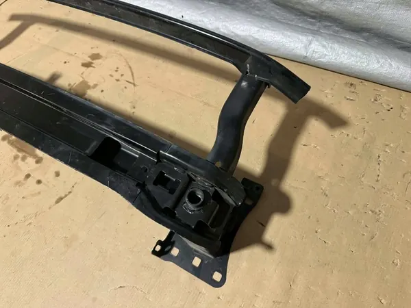 Renforcement de poutre avant VW Touran III 5TA 5TA927747 image 3