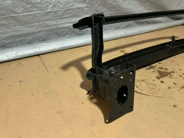 Renforcement de poutre avant VW Touran III 5TA 5TA927747 image 6