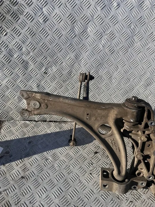 Audi TT 8J Framsubframe 3Q0199369F image 10