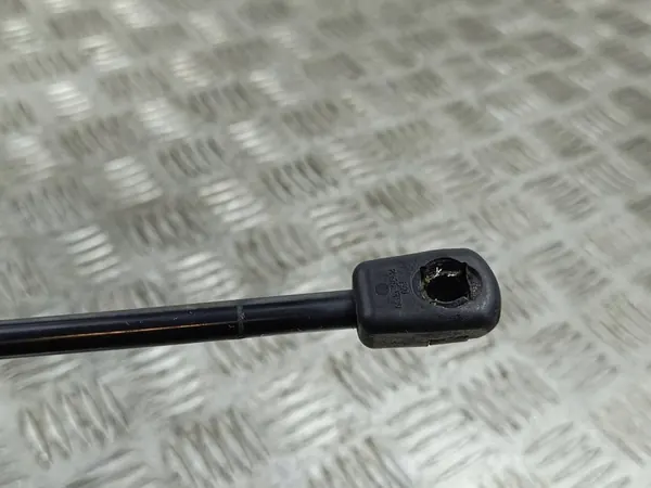 Atuador do capô Alfa Romeo Stelvio 2021 image 3