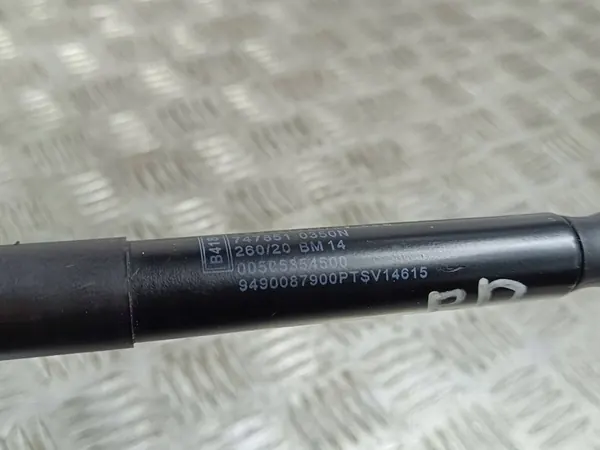 Atuador do capô Alfa Romeo Stelvio 2021 image 4