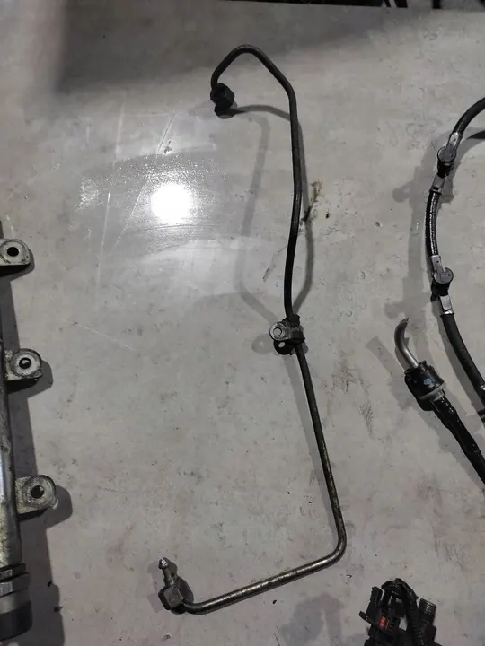 Conjunto de injeção de combustível Chrysler Grand Voyager V 35022104H image 8