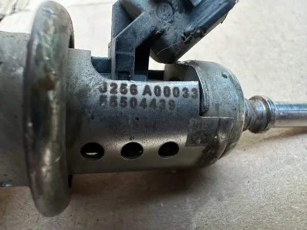 Injecteur AdBlue OPEL ASTRA K 1.6 CDTI 55504439 image 10