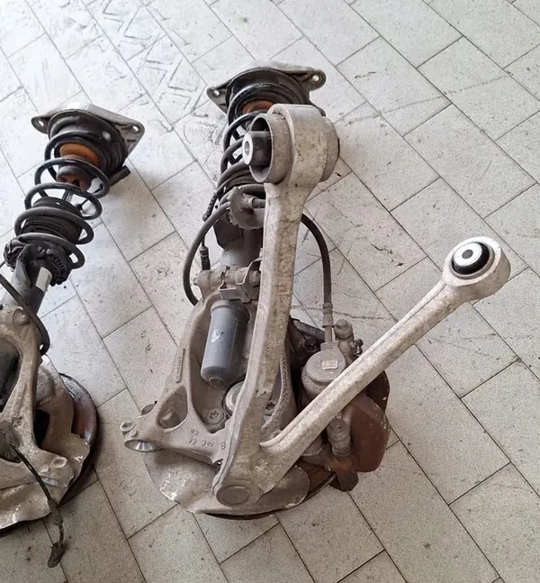 Braccio di sospensione McPherson BMW I3 Destro Sinistro 6852215 6852216 image 4