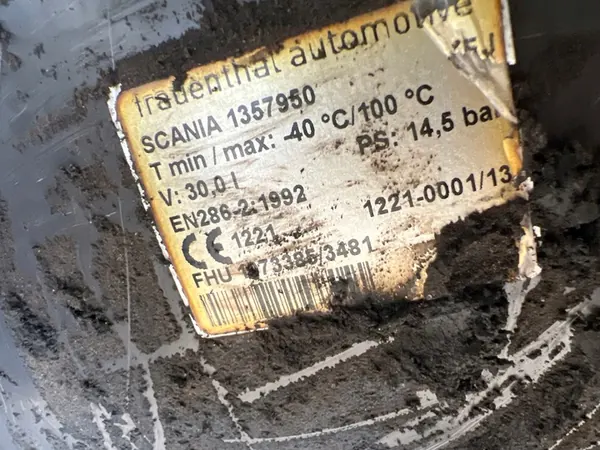 Réservoir d'air Scania, système pneumatique OE 1 357 950 image 2