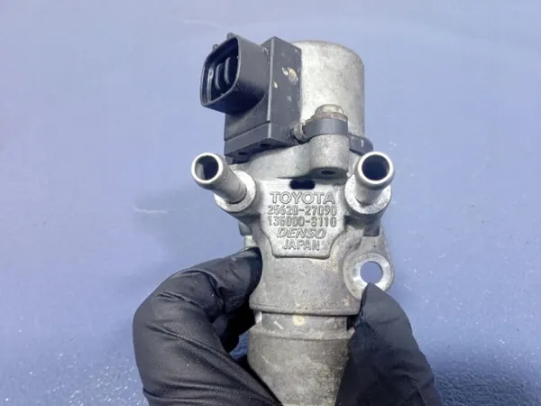 Válvula EGR Toyota OEM 25620-27090 para Corolla Verso II image 6