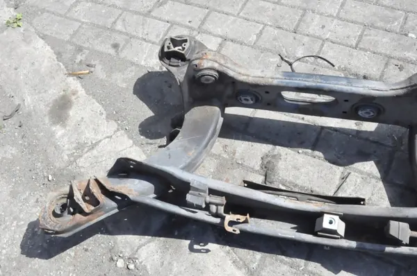OEM 2123504304 Hinterachsträger Mercedes E-Klasse image 8