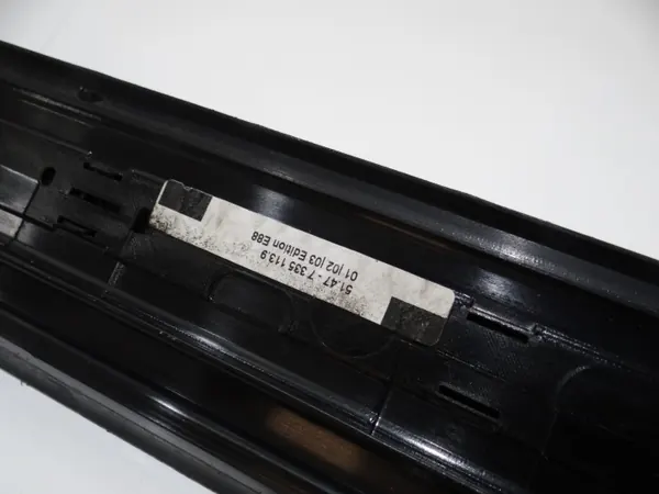 BMW E88 tröskelskydd OEM 7335113 7335114 image 8