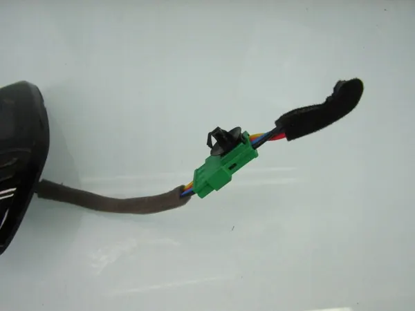 Kia Sportage V Dachantennenbasis OEM 96210-R2300EB image 4