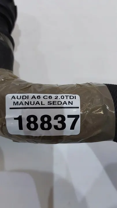 Vesiputki Audi A6 C6 Sedan 03G121121C image 5