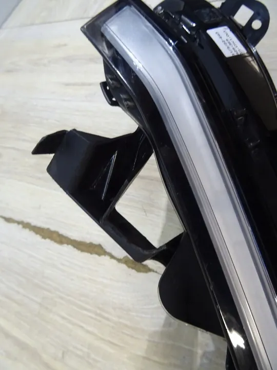 Lâmpada DRL Frontal Esquerda Peugeot 508 OEM 1638037880 LLU image 4