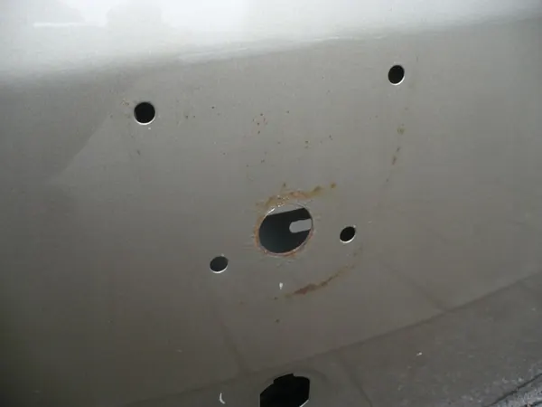 Dacia Sandero II Rear Tailgate OEM 901003145R image 5