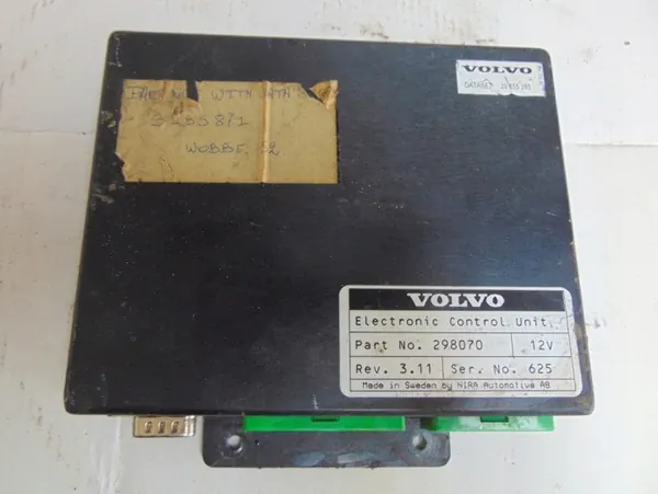 Module de contrôle Volvo FL6 OEM 298070 - Occasion image 3