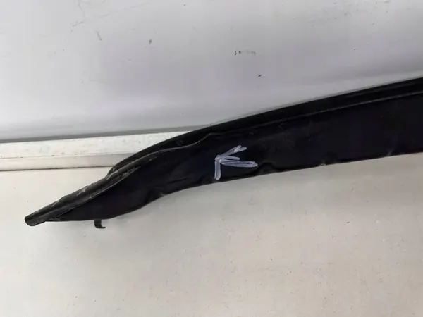 VW Tiguan Etupuskuri Vahvistus image 8