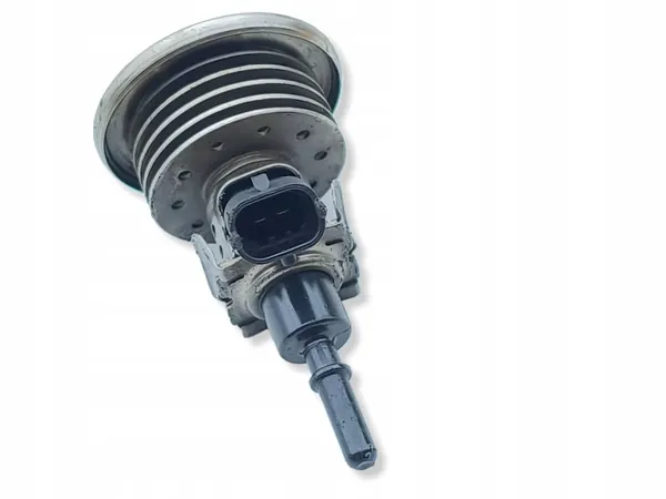 AdBlue-suutin Land Rover Evoque II 2019 OEM 04440210504 image 4
