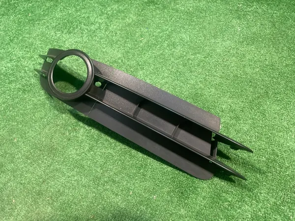 Griglia paraurti anteriore destra AUDI A6 C6 4F0807682A image 3