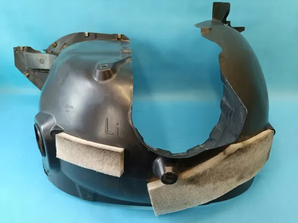 Original Left Front Wheel Arch Skoda Kodiaq OE 565809957D image 2