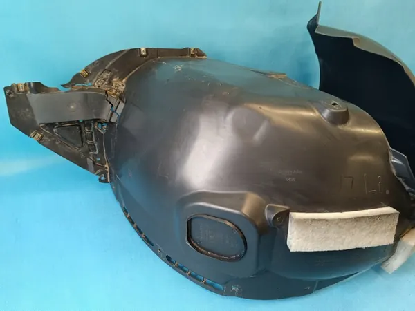 Original Left Front Wheel Arch Skoda Kodiaq OE 565809957D image 3