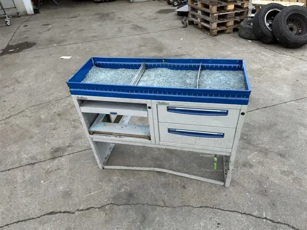 Armoire de service OEM SZAFKA REGAŁ pour fourgon - Occasion image 2