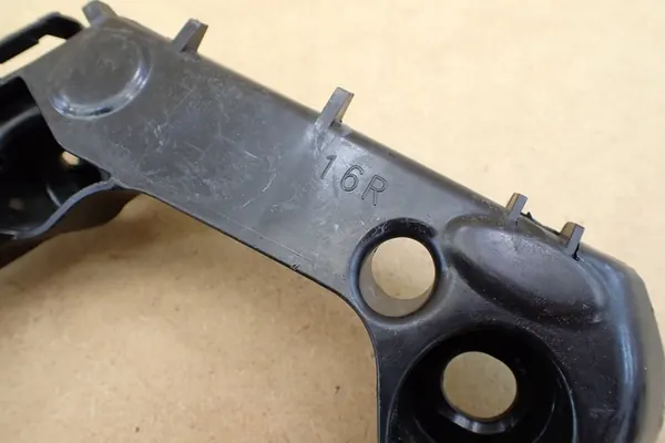 TOYOTA Corolla XII E21 Supporto Paraurti Anteriore Destro 5211502330 image 3