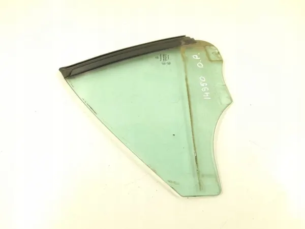 Takaoviikkuna oikea OEM A1726700210 Mercedes SLK image 4