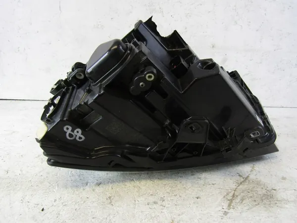 AUDI Q2 Luz Delantera Derecha Full LED 81A941012 image 10